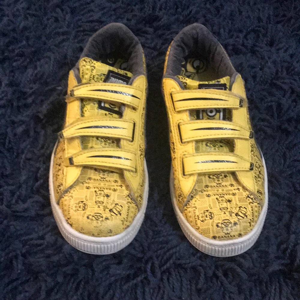 Puma minion shoes size 13